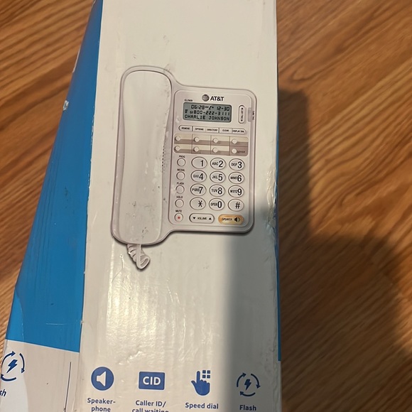 AT &T corded speakerphone with caller ID/call waiting capabilities - Picture 5 of 8